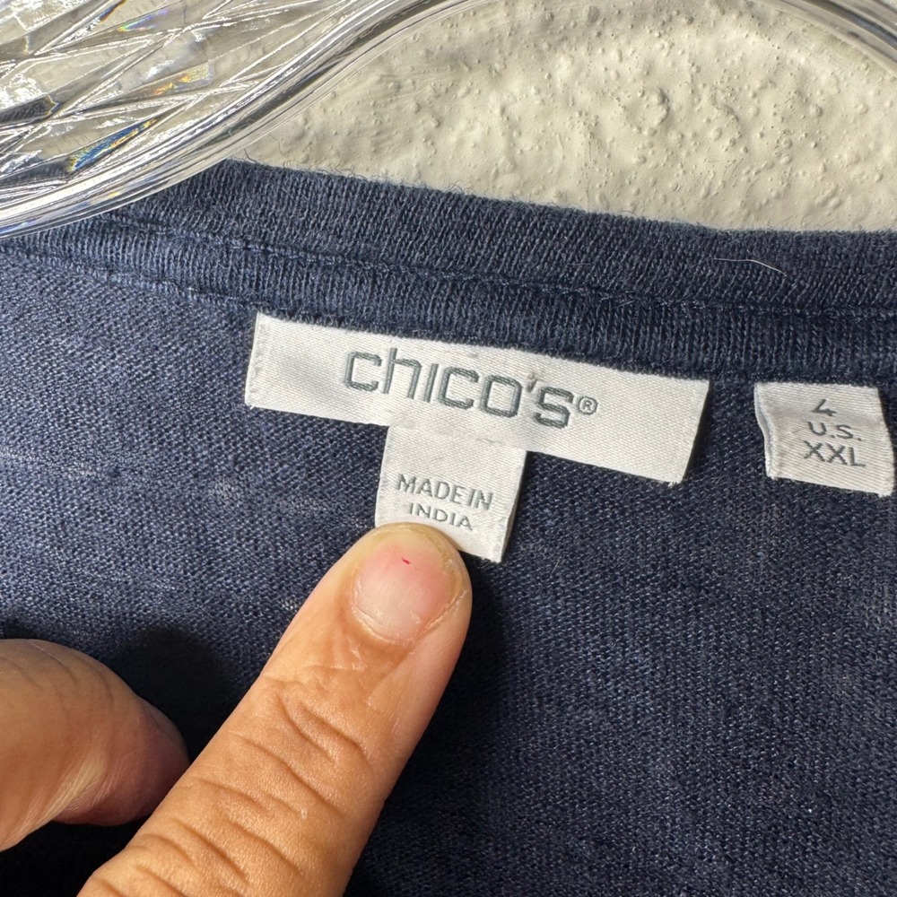 Chicos Linen Blend V Neck Top Navy Blue Size 4 XXL Boho - Picture 2 of 8